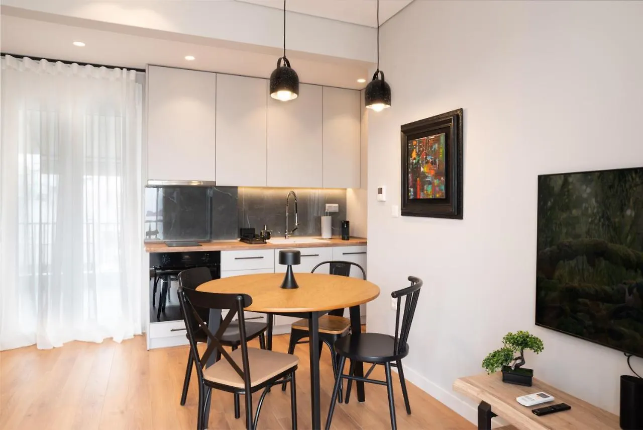 City Base Apartment Θεσσαλονίκη 0*,  Ελλάδα
